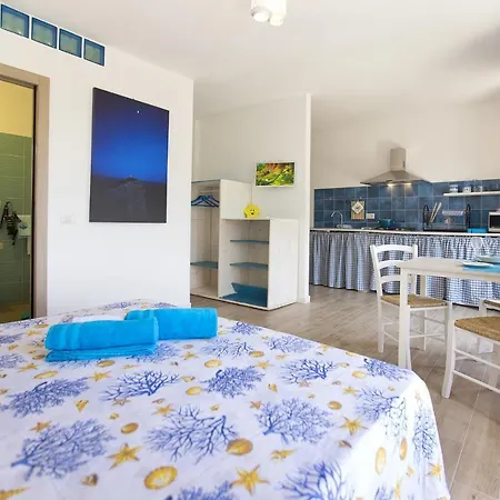 Dery Holiday Sea View Appartamento